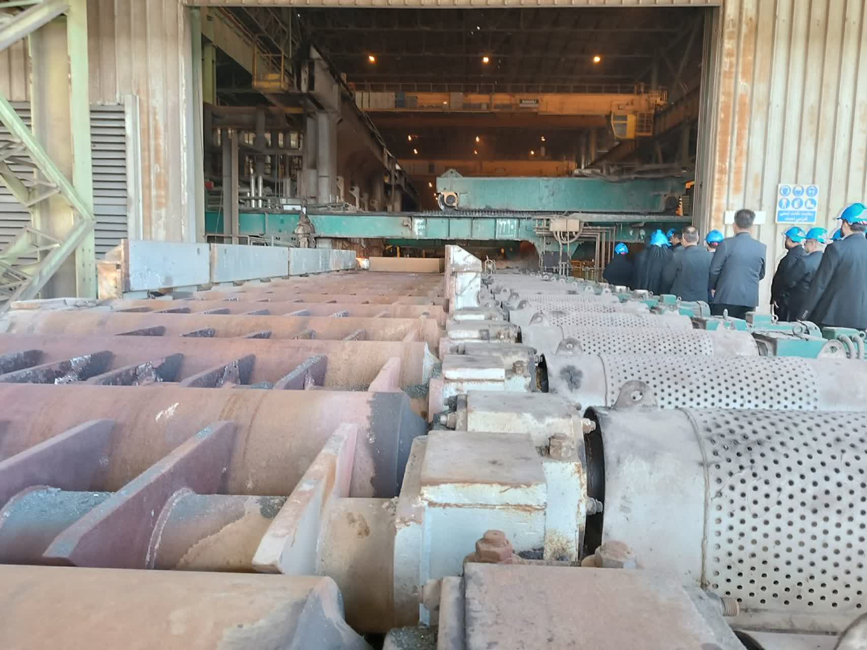 بازدید اصحاب رسانه از روند ساخت ورق های فولادی عریض شرکت فولاد اکسین خوزستان 
